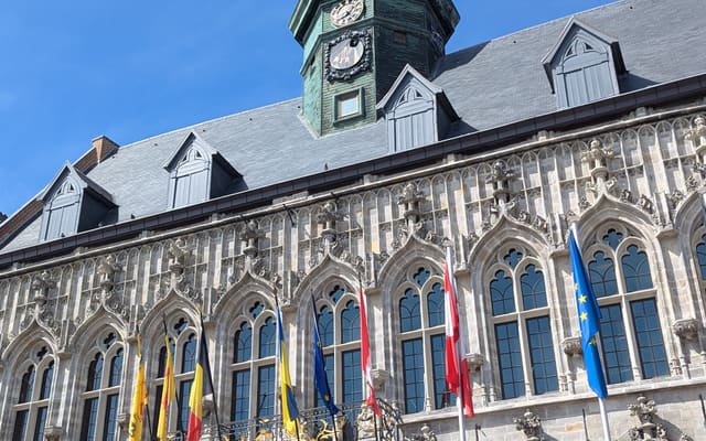 Mons: Grand-Place